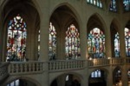 サン･テティエンヌ･デュ･モン教会のステンドグラス.jpg